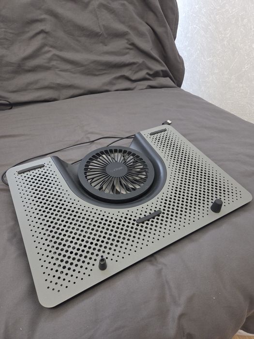 podstawka chłodząca do laptopa