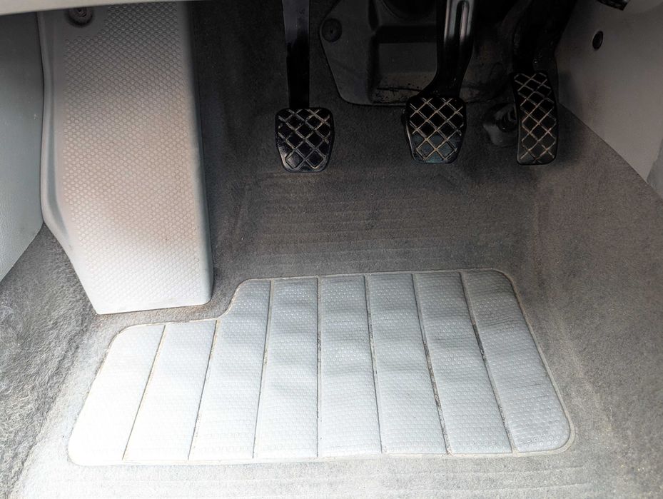 Фольцваген Гольф 4 бензин 1.6 VW Golf 4 1.6 MPI