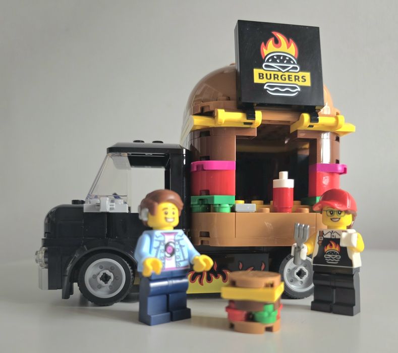 Lego City 60404 - Carrinha de Hambúrgueres