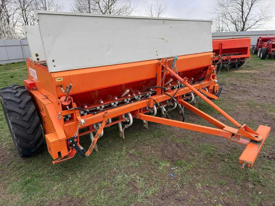 Сівалка зернова причіпна анкерна з міндобривом 3м TUME HKL 300 (СЗ)