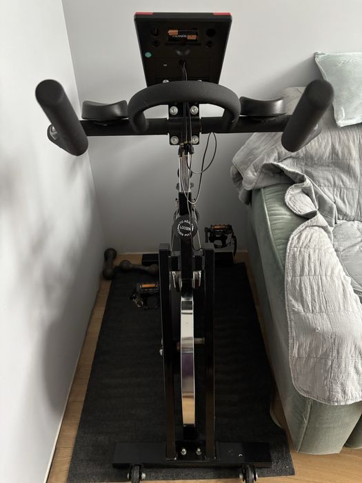 Fitfiu fitness BESP-22 Rower Halowy Czarny speeningowy stacjonarny