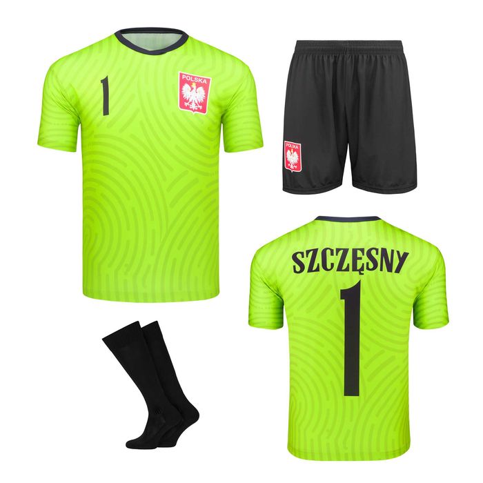 Strój / komplet piłkarski SZCZĘSNY POLSKA + getry rozm. 170