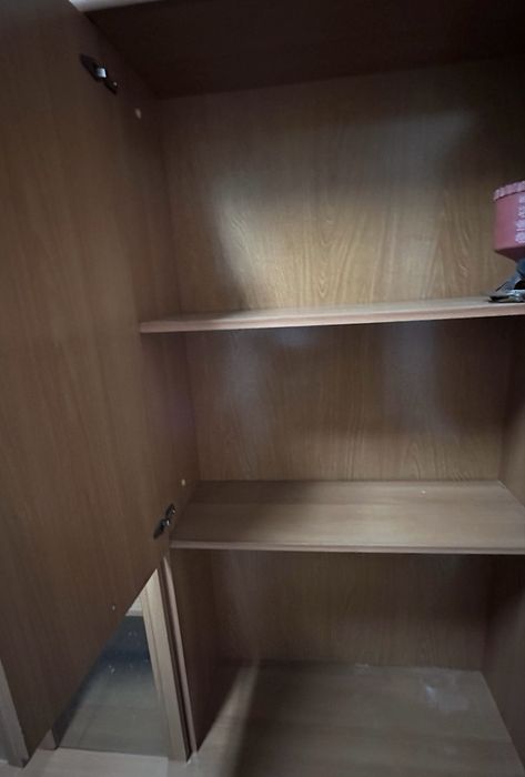 Vendo armario de madeira