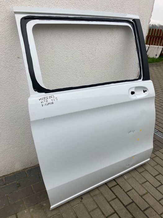 Drzwi przesuwne mercedes vito 447