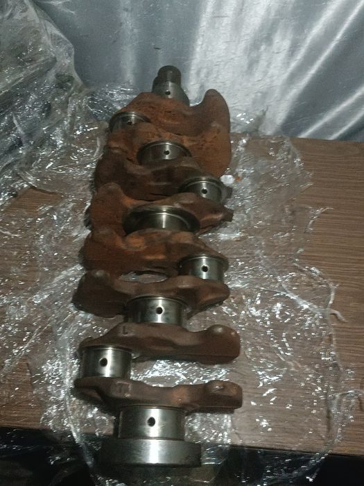 Блок  двигателя по запчастям 4G63 2.0 16 клапанов SOHC с 1 распредвало