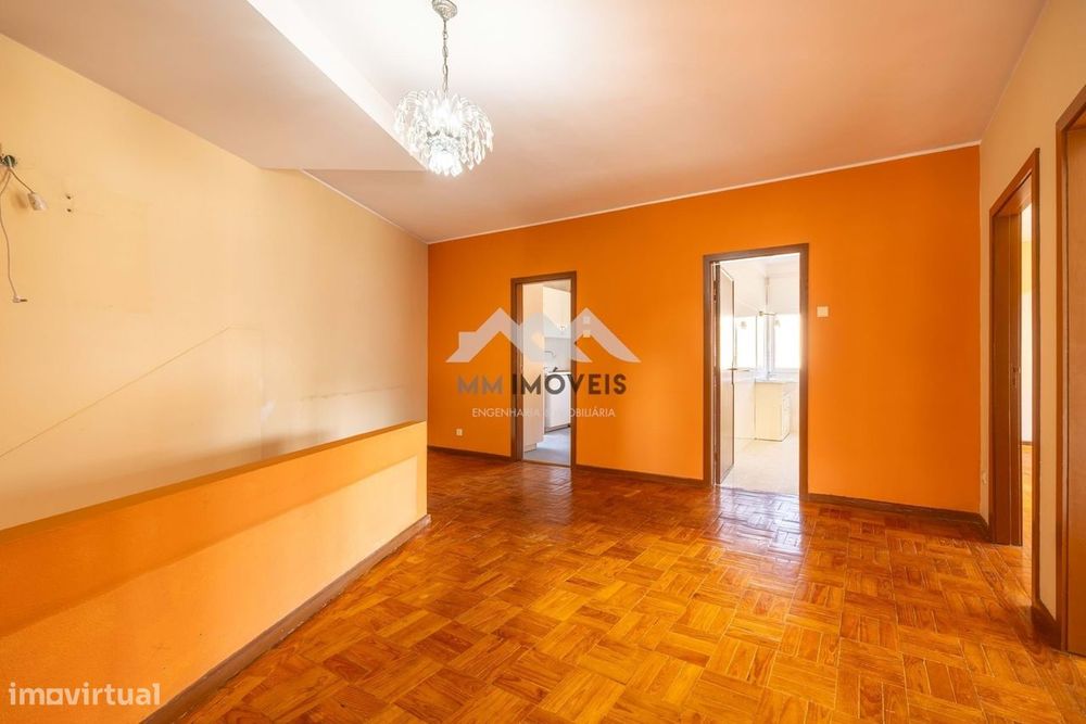 Imóvel Único: Habitação + Espaço Comercial | Excelente Oportunidade de