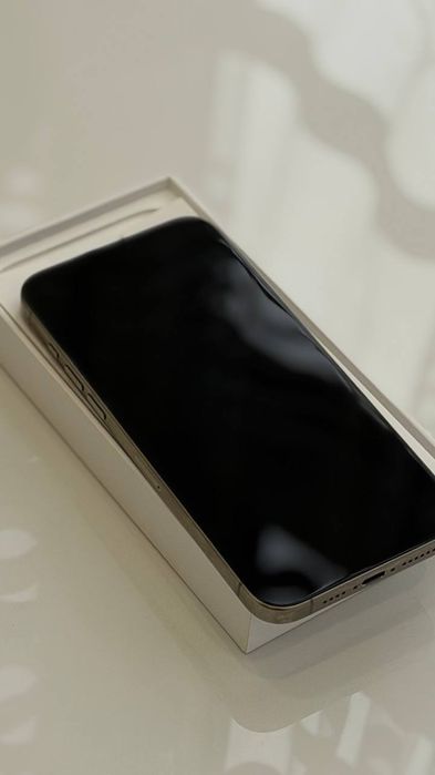 iPhone 15 Pro Max Titanium, official, стан нового