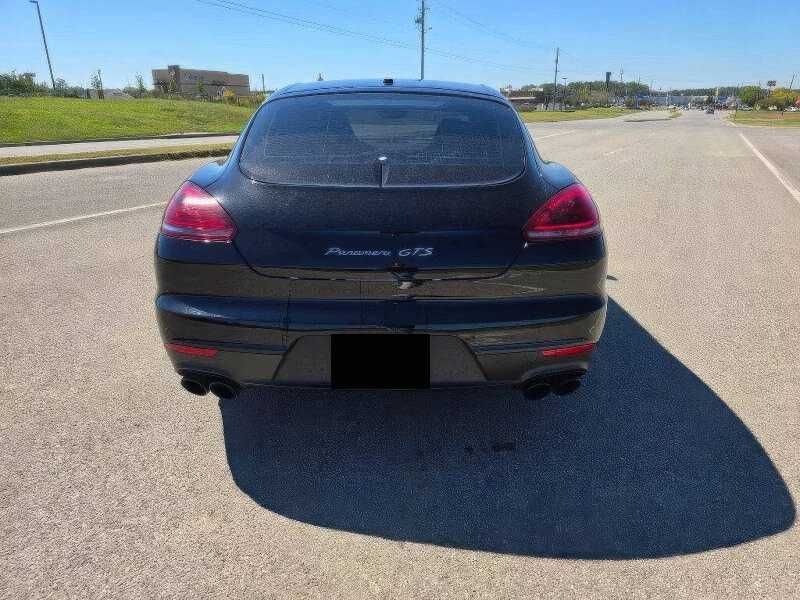 2015 Porsche Panamera GTS