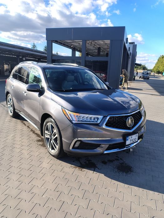Терміново продам Acura MDX на максимальній комплектації
