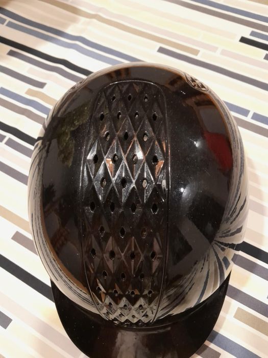 Kask Fouganza do jazdy konnej