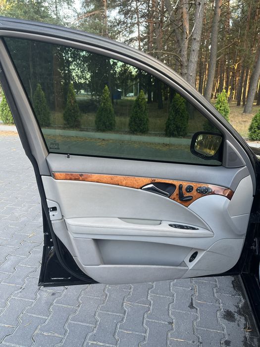 Мерседес w211 2008 р 2,2 дизель