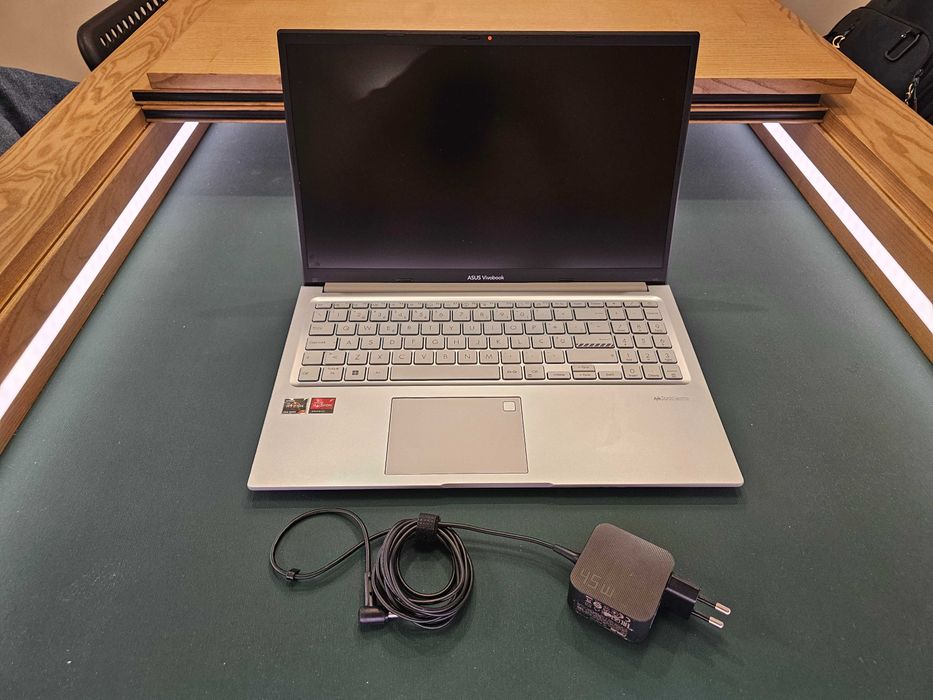 Vendo ASUS Vivobook M1502YA