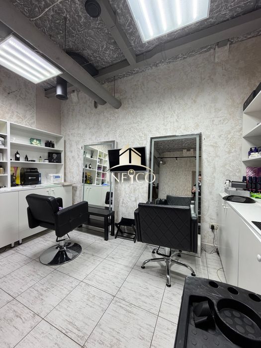 Продаж комерційного приміщення в центральній частині міста