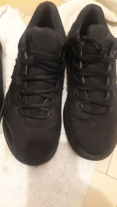 Продам туфли  43 ,размер  стелька 28,3см