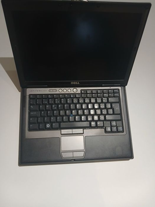 DELL Latitude D630