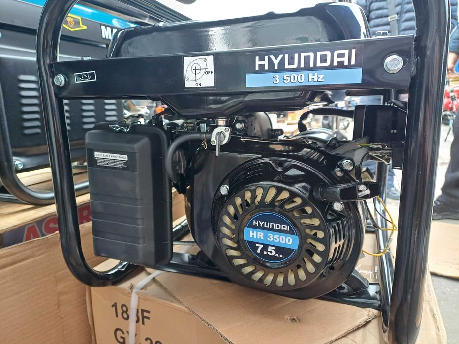 Генератор Хюндай 3500 Корея Электростанция Газ Бензин  Бензогенератор