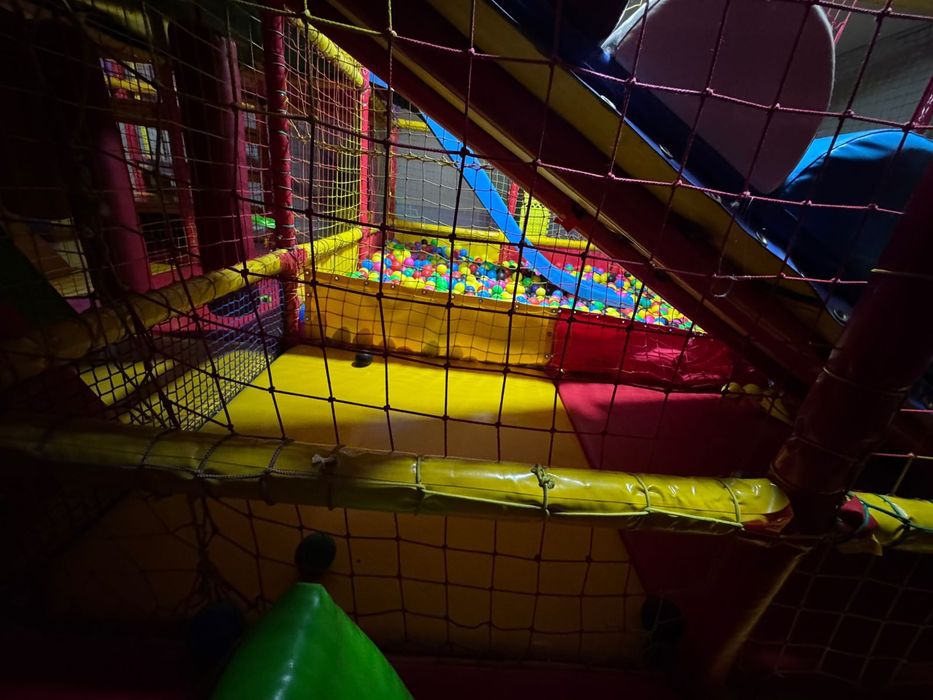 Терміново. Лабиринт, детская горка, игрушки