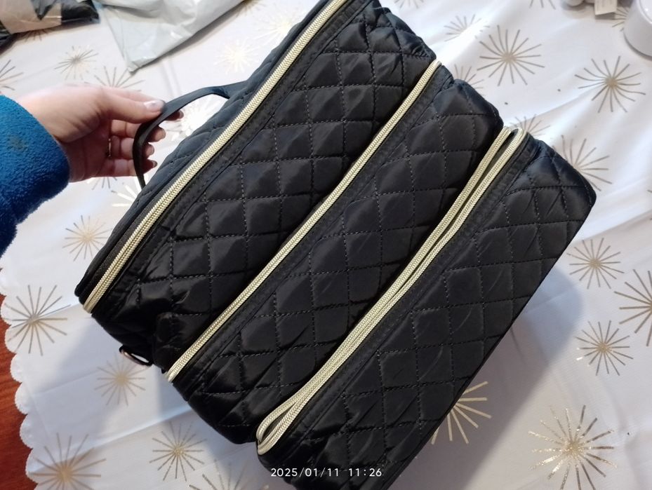 Duży organizer na lakiery