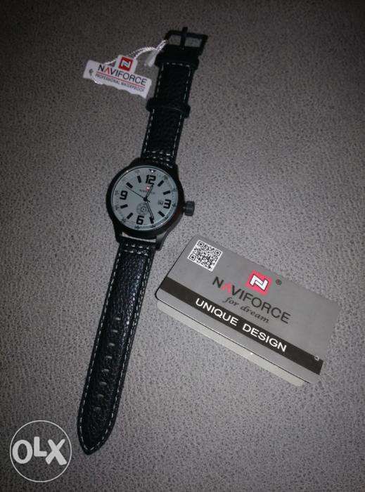 Relógio Navi Force novo a estrear