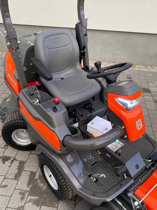 NOWY Rider traktorek kosiarka Husqvarna P 524X EFI z kosiskiem 137cm