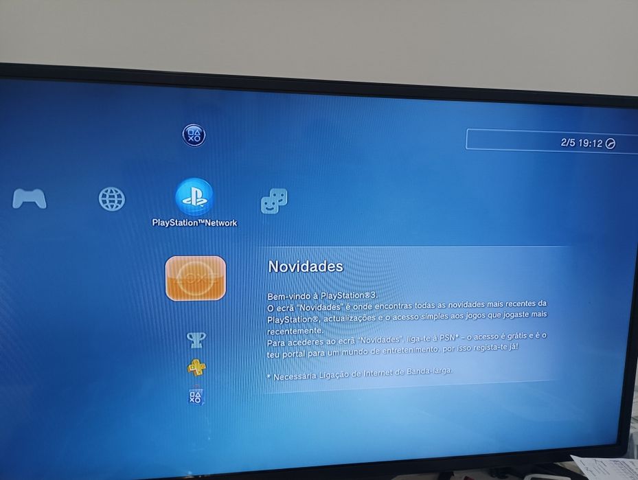 PlayStation 3 CECHC04 Retrocompativel