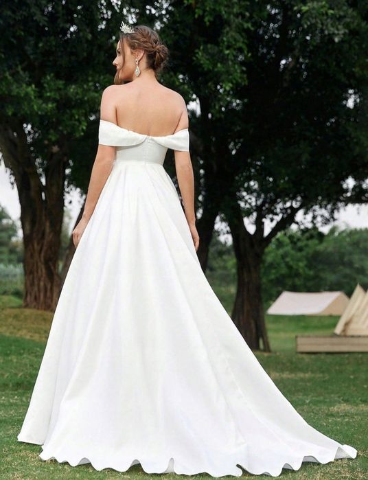 Suknia ślubna biała