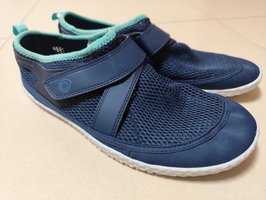Aquashoes para Homem marca Decathlon (Novos / T.42)