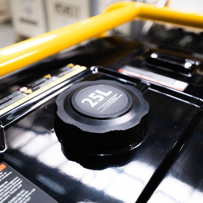 JCB Tools Agregat prądotwórczy trójfazowy 7.9kW (AVR) Generator prądu