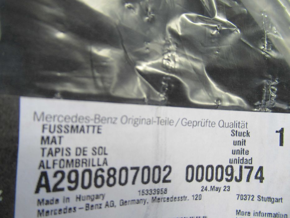 Dywaniki welurowe Mercedes CLS 257 GT 290 4-Door AMG
