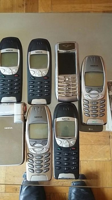 Sprzedam telefony 12 sztuk