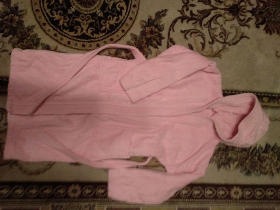 Продам махровий бавовна халат для дівчинки р. 10