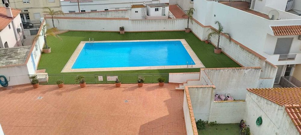 Alugo excelente apartamento T2