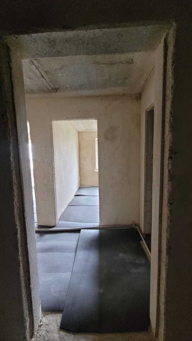 1кім квартира в новобудові від ЛСТМ