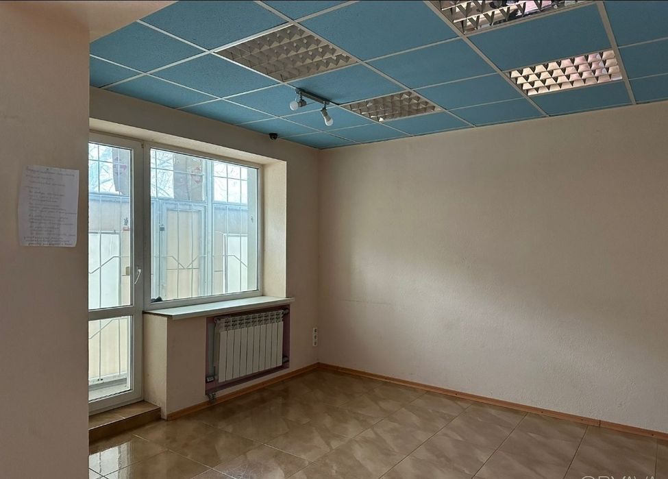 Продам магазин 54м2. Пр.Героев,23 (возможна аренда)