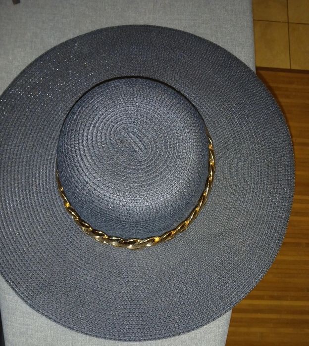 Piękny Kapelusz- accesories