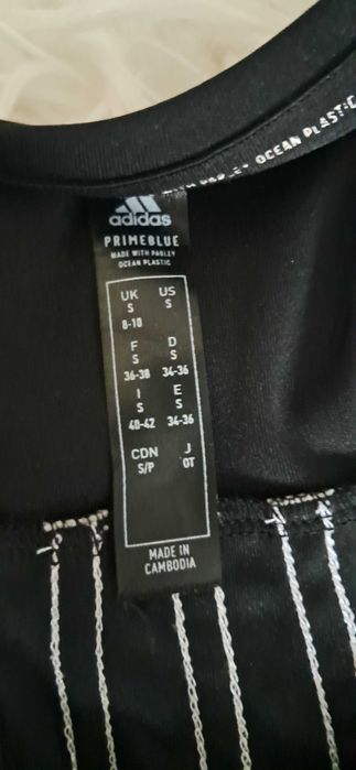 Stan idealny Adidas bluzka rozmiar S