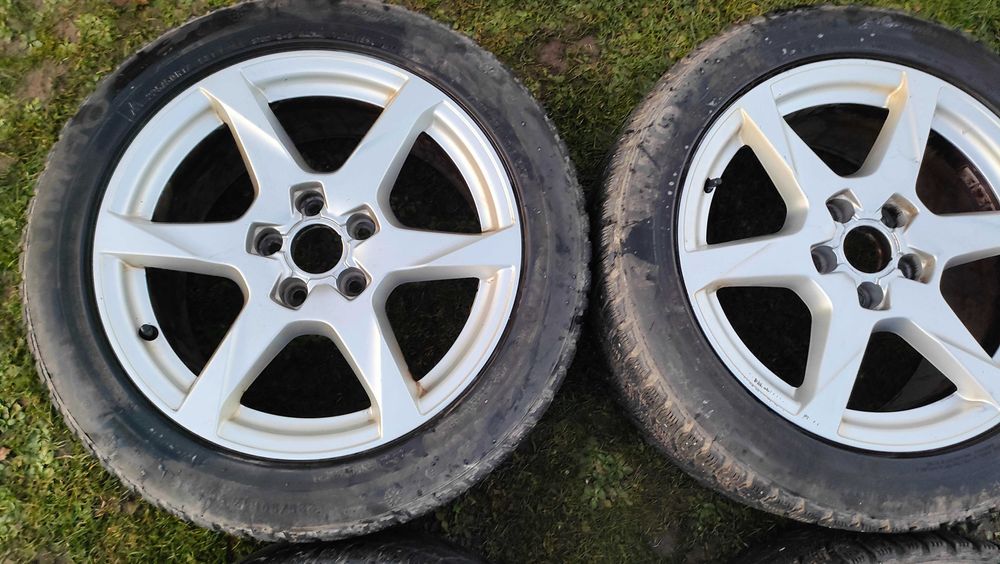 Felgi aluminiowe Audi R17 5x112 **Opony zimowe**