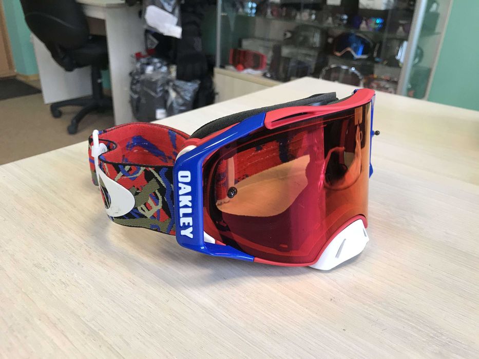 Маска окуляри для вело мото мотокросу Oakley Airbrake MX Різні