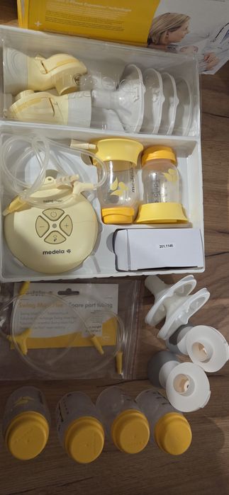Podwójny laktator Medela Swing Maxi Flex