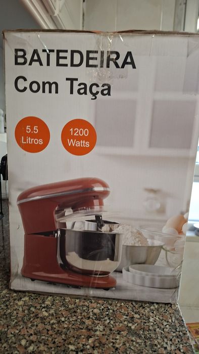Batedeira Com taça