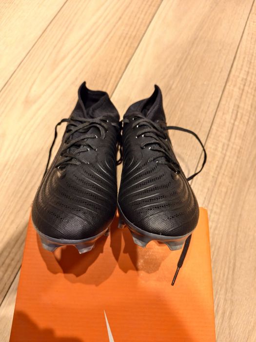 Nike Phantom Luna II Club