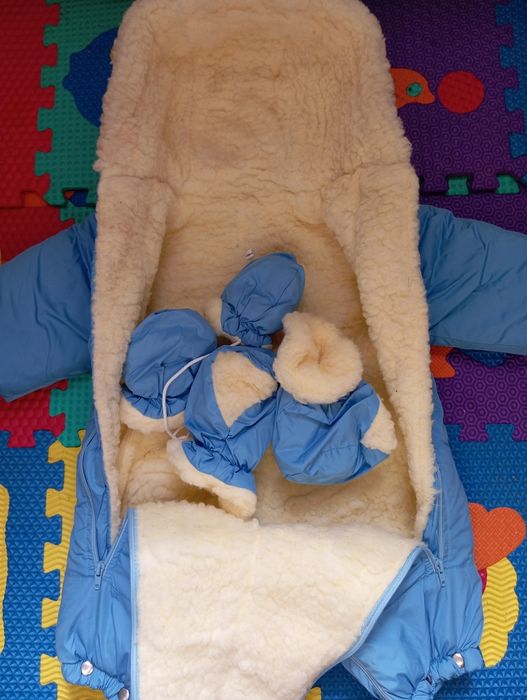 Комбінезон трансформер 0-12 місяців зимні синій та жовто-салатовий бу,