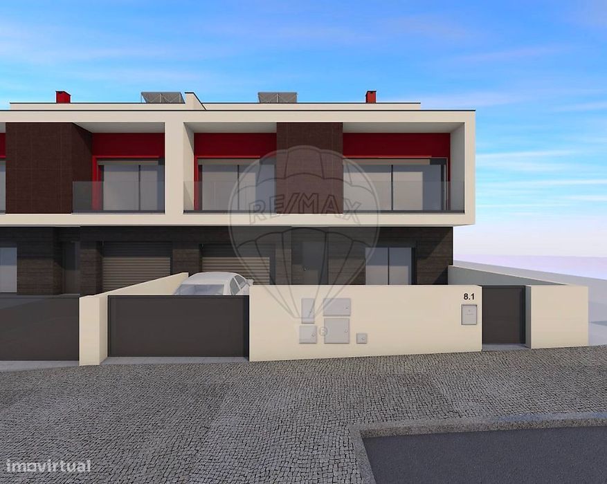 Moradia T5 para venda