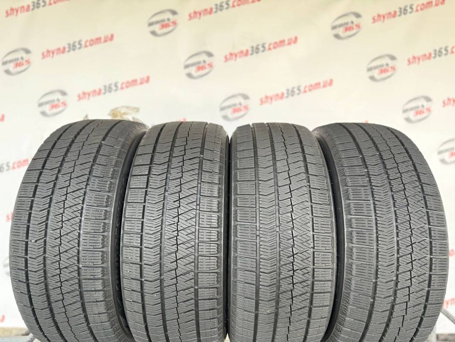 Поштучно продаємо шини бу 215/50 R17 Bridgestone Blizzak VRX2 арктичні 8 мм комплект на складі