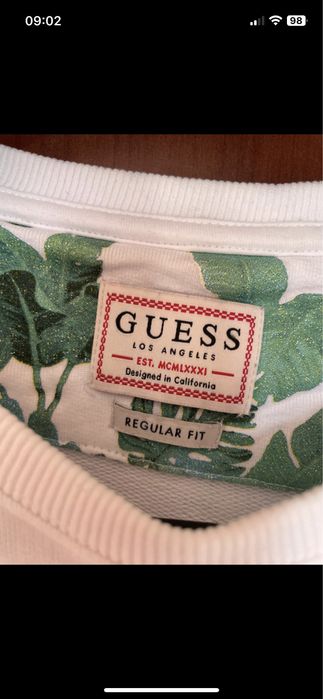 Markowa bluza biała GUESS