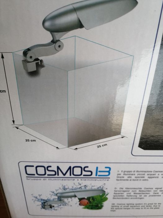 Aquário cubo com acessórios