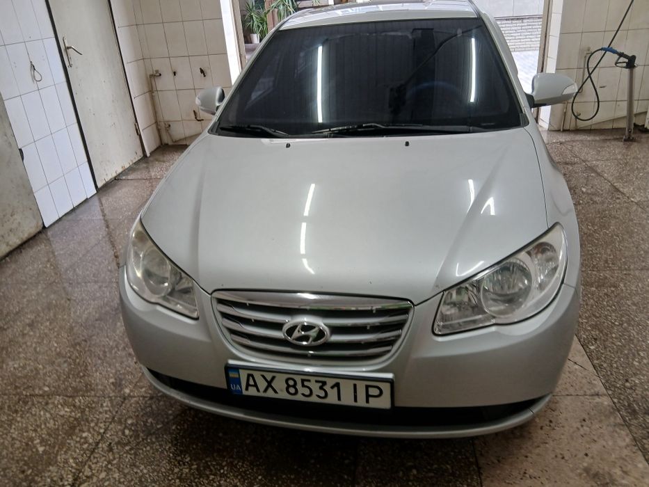 Продам Hyundai Elantra