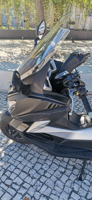 Sym 125cc  Cruisym Impecável