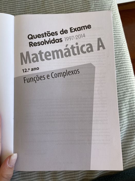 Livro de Exames Matematica A