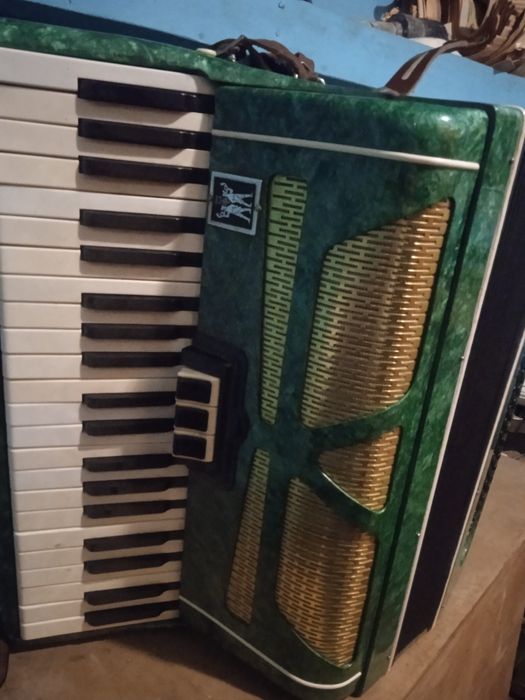 Продам аккардион